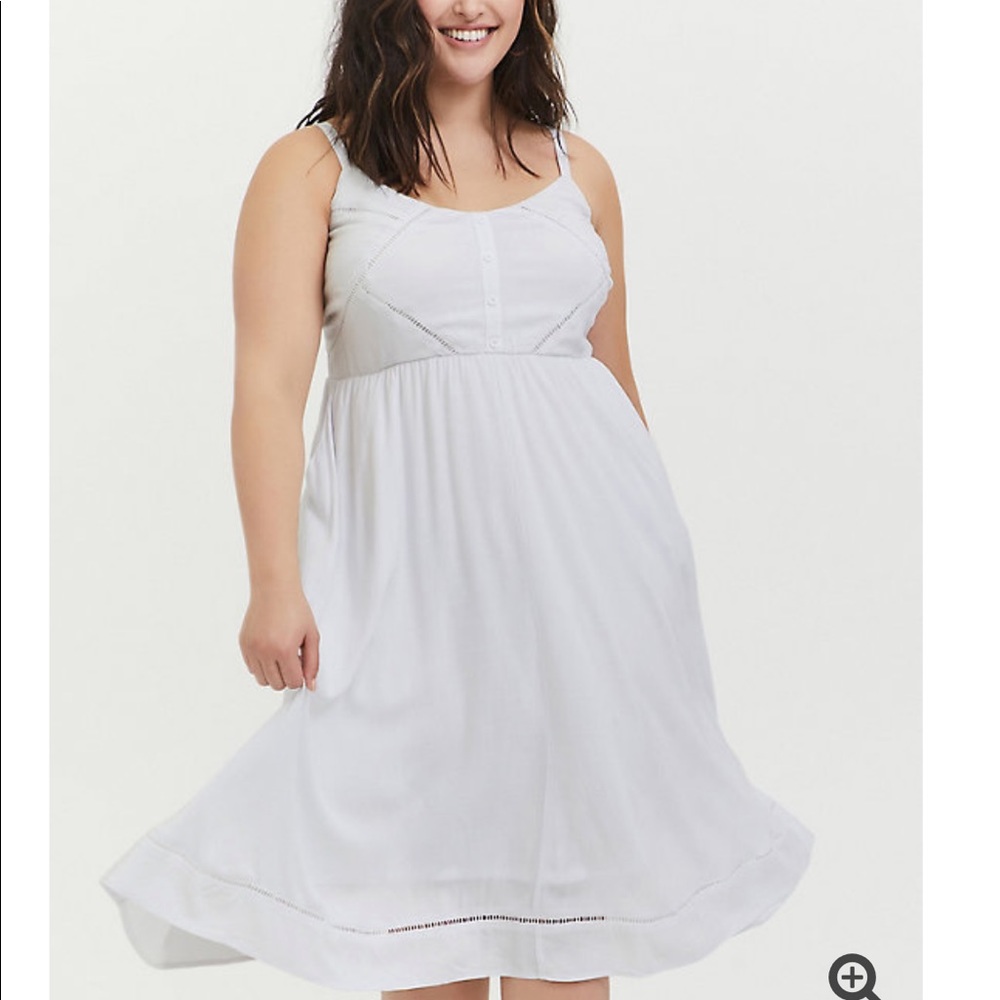 White stretch woven crochet inset button midi